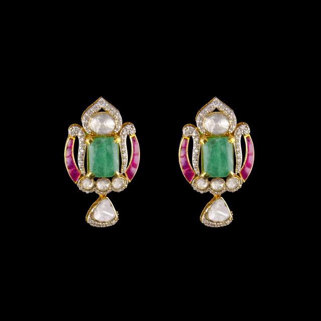 18K Gold Polki Pendant Earring Set with Aventurine & Ruby Accents